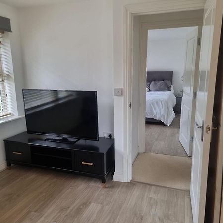 Bromley Common- Double Bedroom With En-Suite With Private Lounge In Shared Town House מראה חיצוני תמונה
