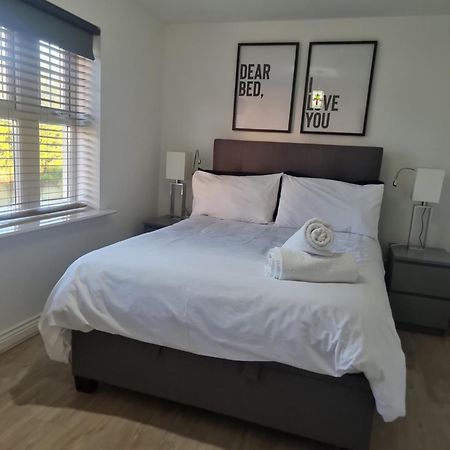 Bromley Common- Double Bedroom With En-Suite With Private Lounge In Shared Town House מראה חיצוני תמונה